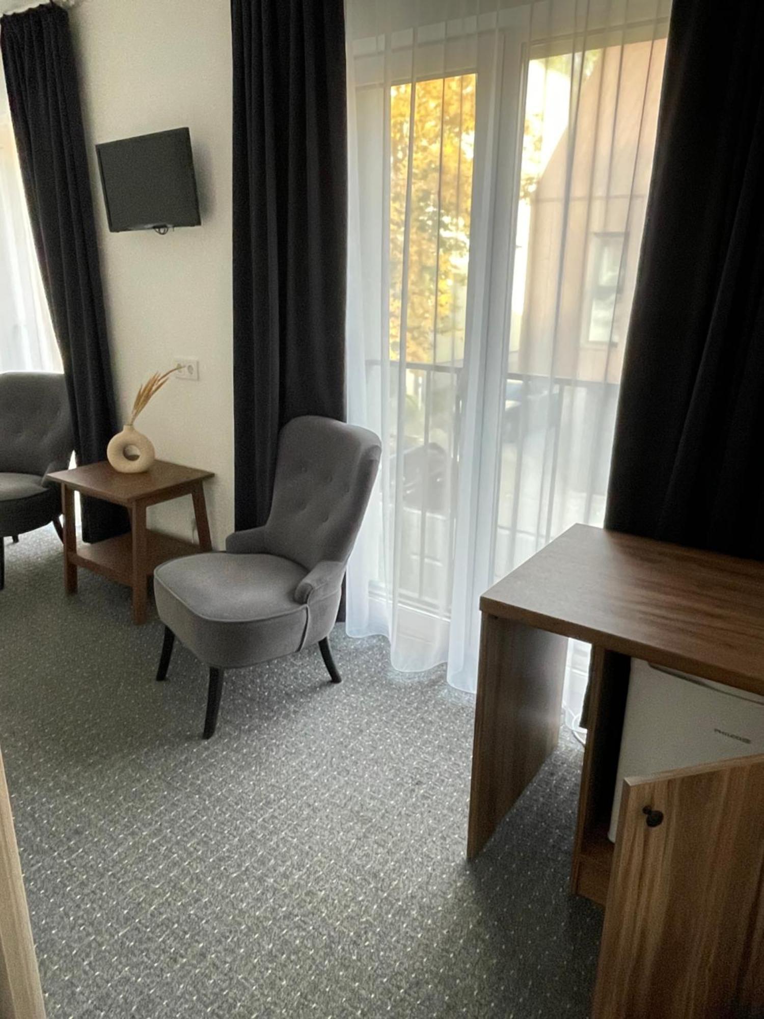 Izabeles Apartamentai بالانغا المظهر الخارجي الصورة