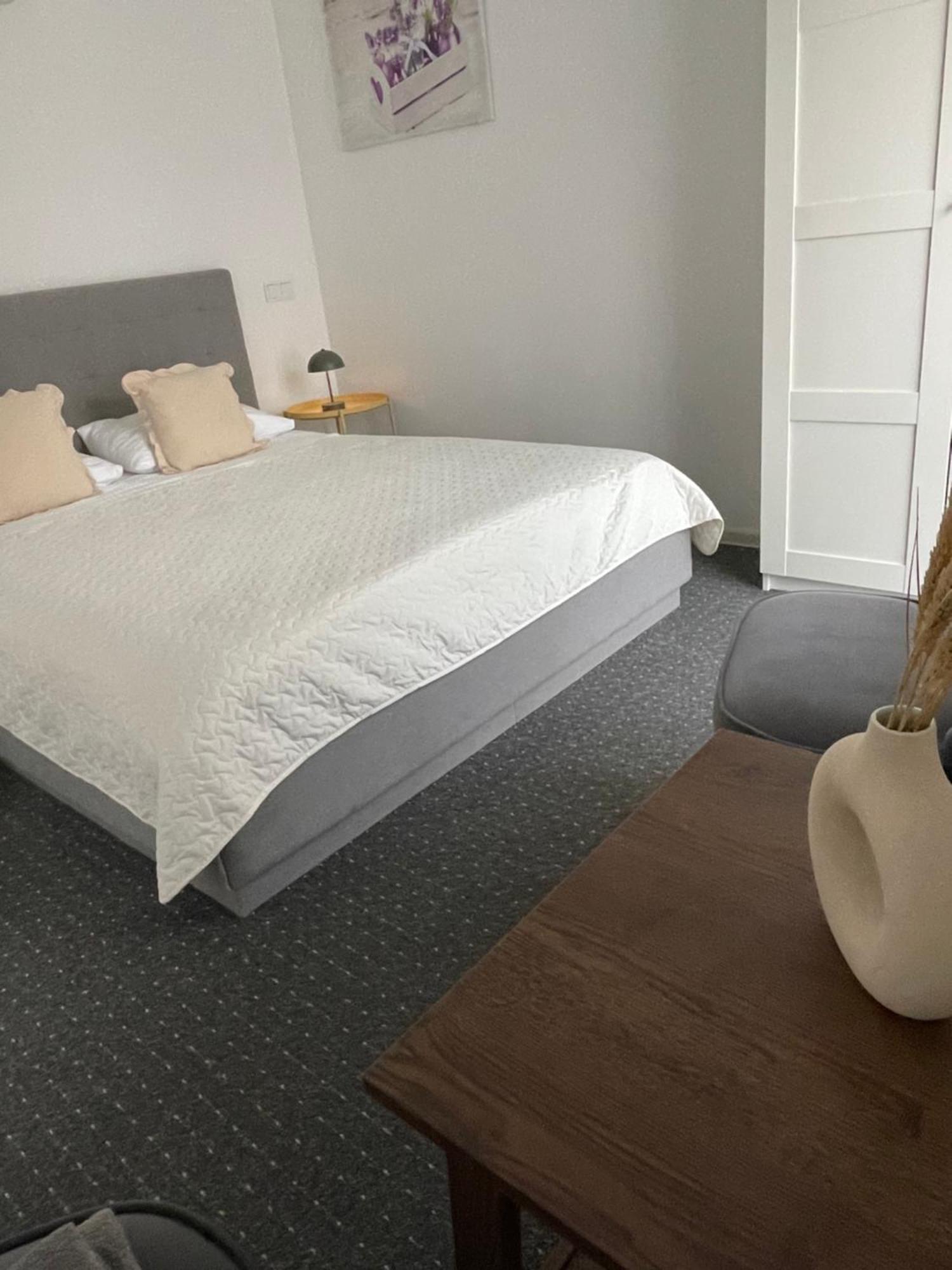 Izabeles Apartamentai بالانغا المظهر الخارجي الصورة