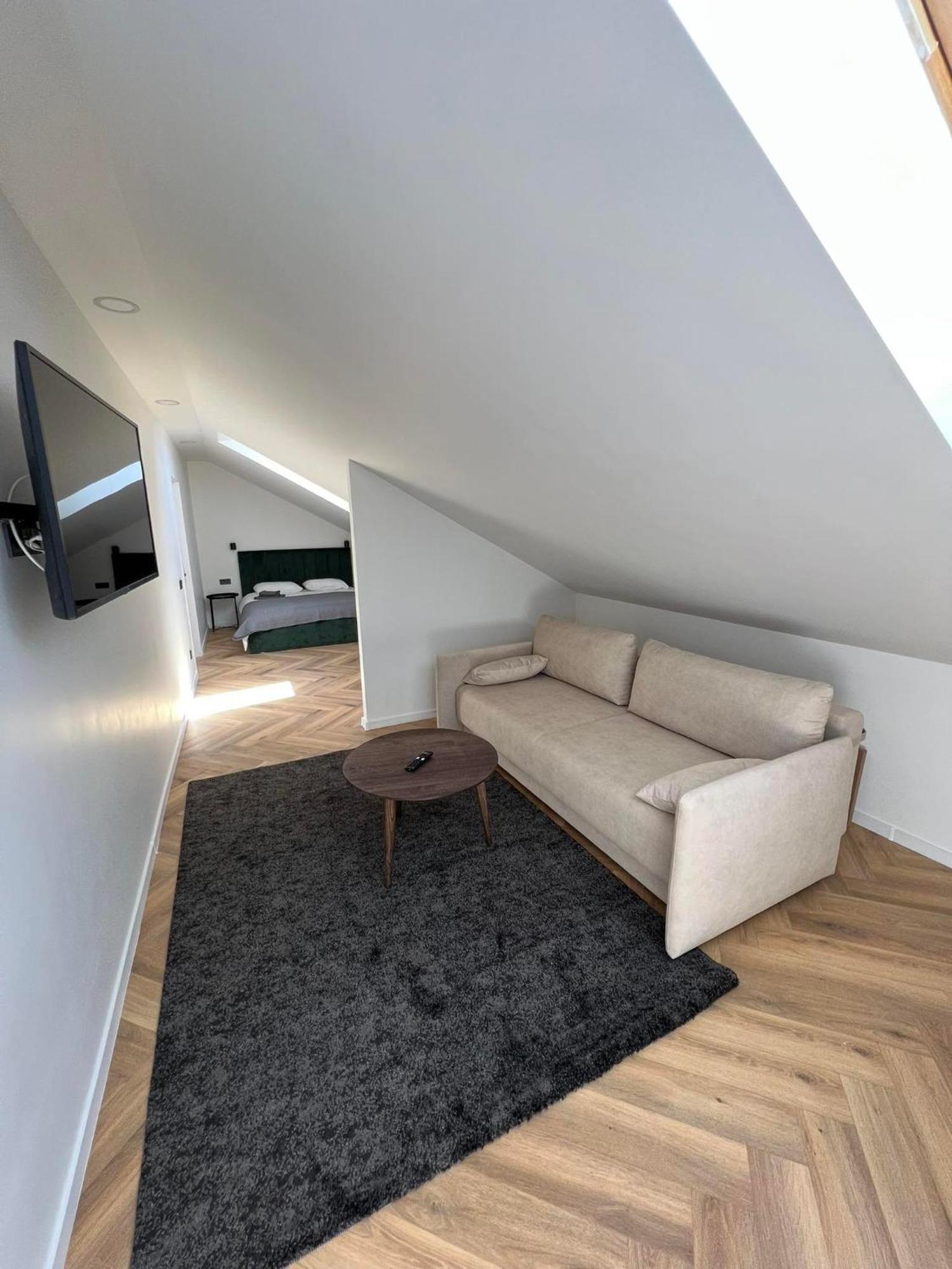 Izabeles Apartamentai بالانغا المظهر الخارجي الصورة