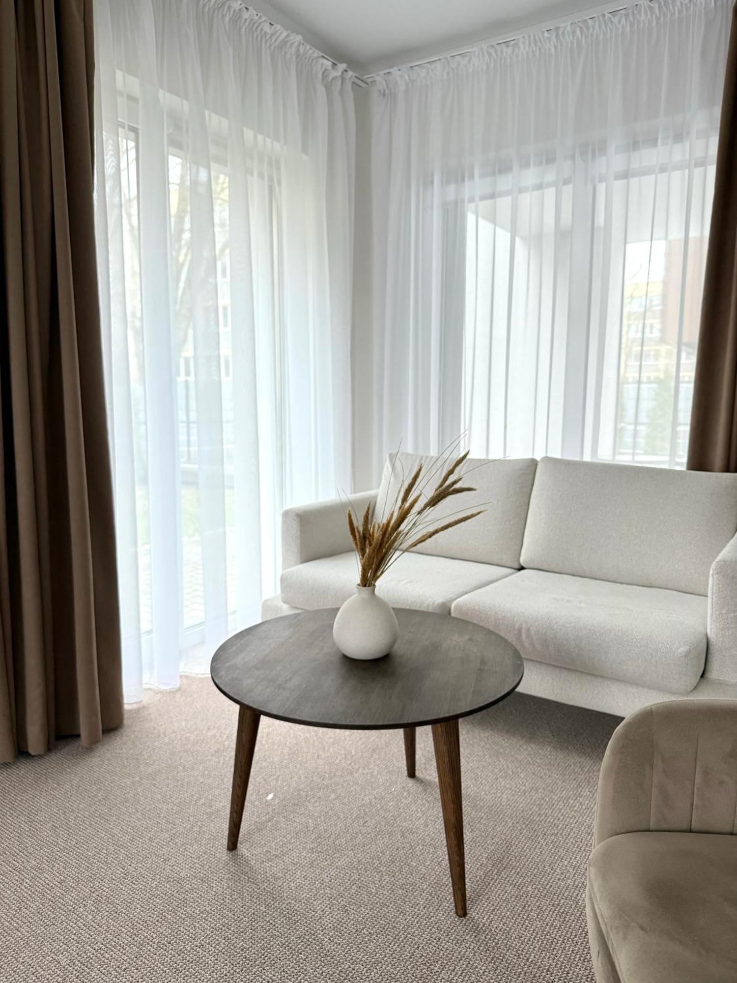 Izabeles Apartamentai بالانغا المظهر الخارجي الصورة